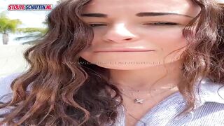 Jane Valkering geeft een naakte sensuele show
