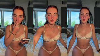 Bibillious: Plaagt met witte lingerie op bed