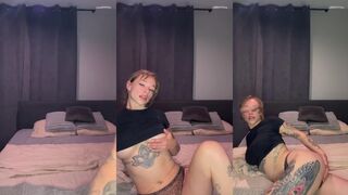 Zwanetta Fox: Spreidt haar getatoeëerde lijf tot je smelt