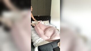 Cassidy Windsant: Masturbeert met roze speeltje tot haar benen trillen