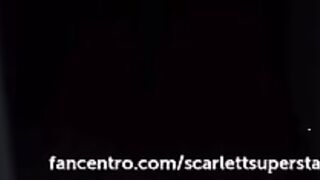 Scarlett Superstar: Haar kont de wildste show van de gang