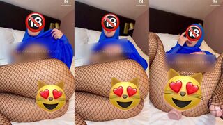 Maysalicious: Masturbeert met die roze dildo tot haar adem stokt