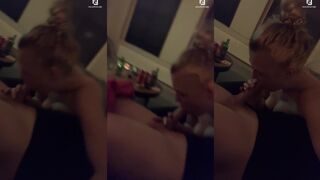 StoutBlondje: Pijpt hem in het donker & haar nagels krabben zijn dij