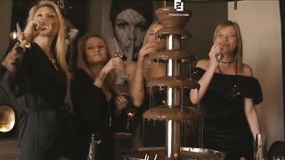 LittleBlonde: Gulzig chocolade eten & tongzoenen tot de kaarsen op zijn